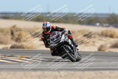 media/Nov-16-2025-Race Pace (Sun) [[8c5fa54630]]/Verified Riders/9-Turn 16 (150pm)/